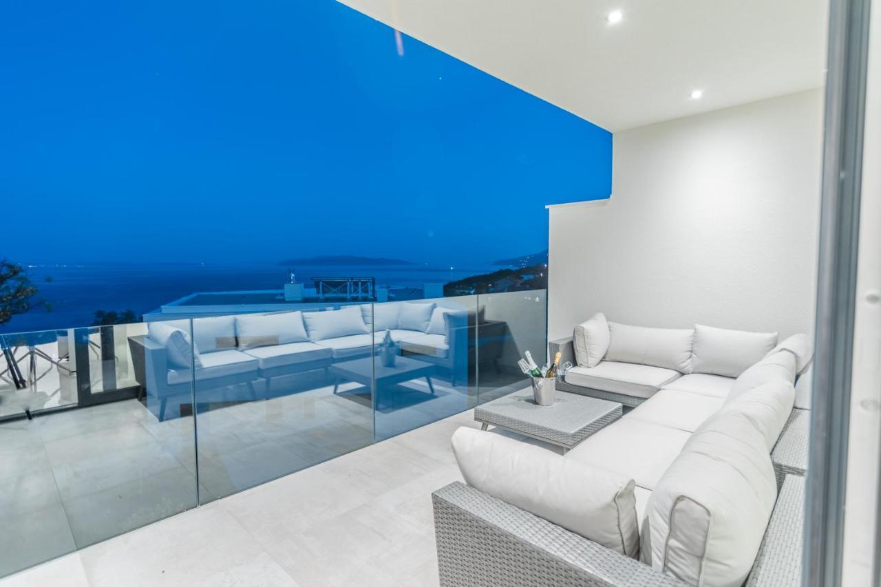 Villa The Boat With Rooftop Pool มาทุลยี ภายนอก รูปภาพ