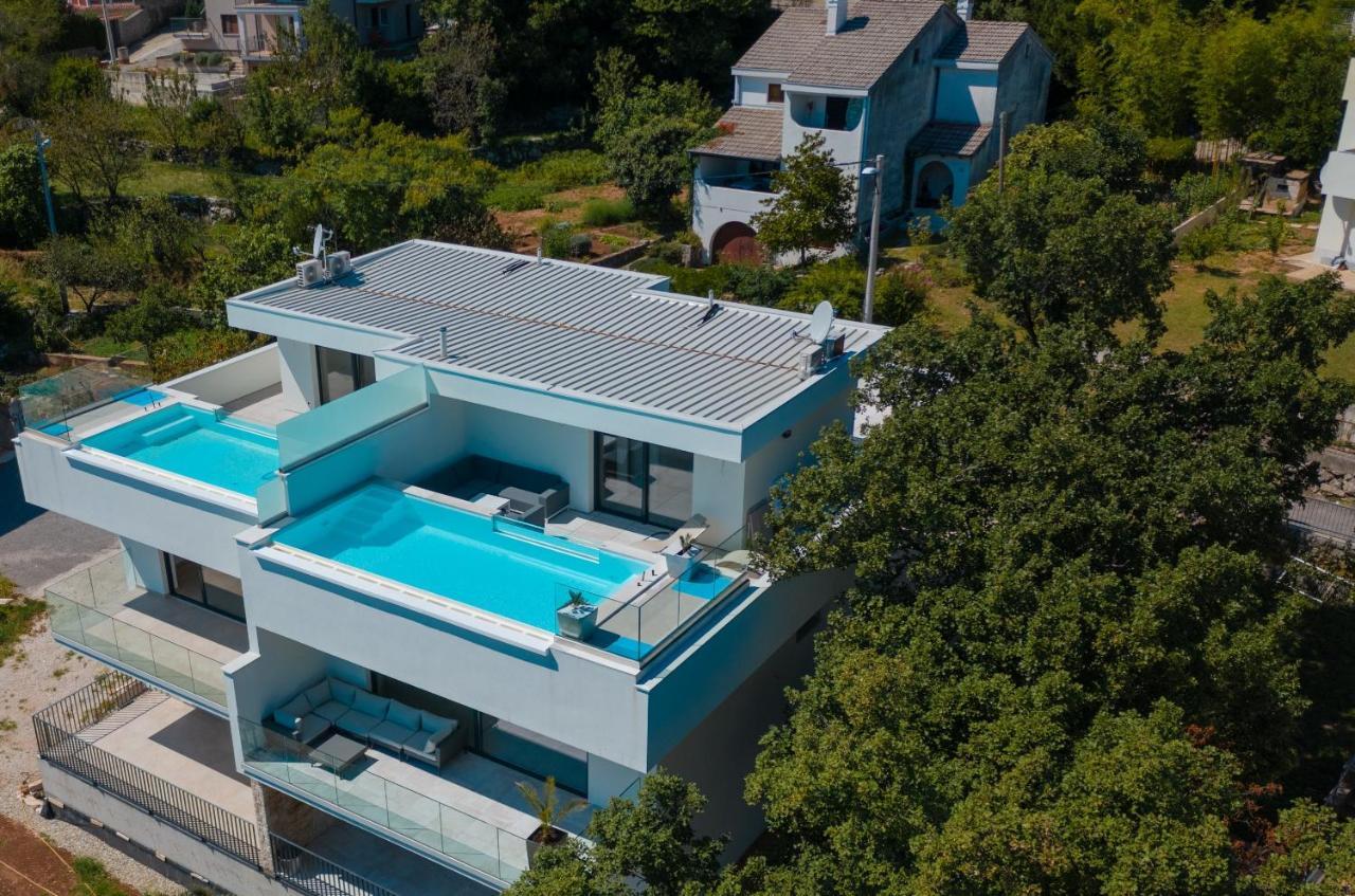 Villa The Boat With Rooftop Pool มาทุลยี ภายนอก รูปภาพ