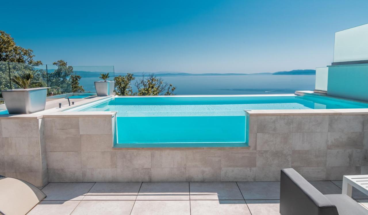Villa The Boat With Rooftop Pool มาทุลยี ภายนอก รูปภาพ